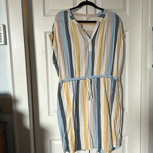 XXL Linen Striped Short Sleeve Dress with Pocketa